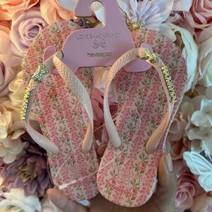 LoveShackFancy Girls Sandals Size 11/12 Strawberry Macaron